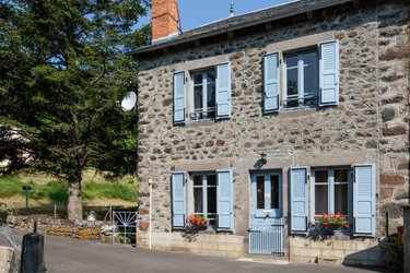 Maison a vendre Andelat 15100 Cantal 102 m2  245000 euros