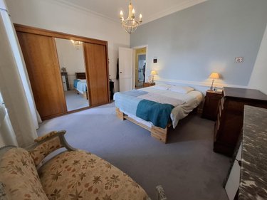 Maison a vendre Saintes 17100 Charente-Maritime 156 m2 6 pièces 495000 euros