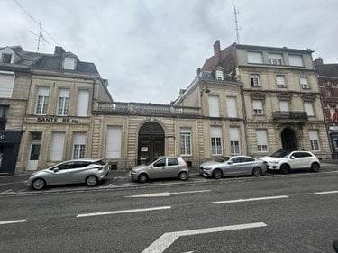 Immeuble a vendre Cambrai 59400 Nord 1068 m2  1886400 euros