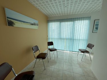 Fonds et murs commerciaux a vendre Paimpol 22500 Côtes-d'Armor 50 m2  177660 euros