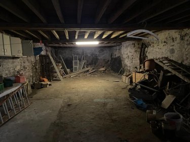 Immeuble a vendre Laval 53000 Mayenne 420 m2  565920 euros