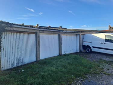 Garage et parking a vendre Calais 62100 Pas-de-Calais 15 m2  8528 euros