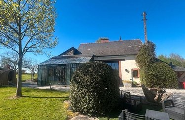 Maison a vendre La Baconnière 53240 Mayenne 190 m2  335360 euros