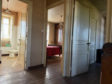 Maison a vendre Guingamp 22200 Côtes-d'Armor 243 m2 10 pièces 199424 euros
