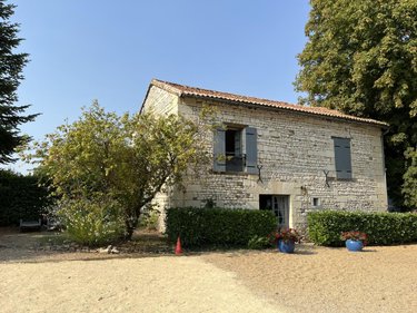 Divers a vendre Bournand 86120 Vienne 310 m2  899000 euros