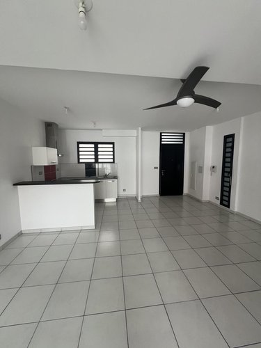 Appartement a vendre Saint-Pierre 97410 Réunion 70 m2 3 pièces 223300 euros