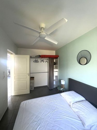 Immeuble a vendre Saint-Pierre 97410 Réunion 100 m2  458300 euros