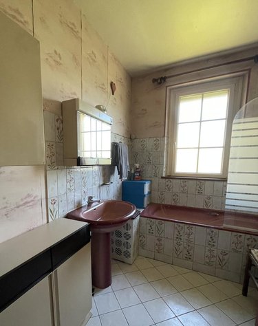 Maison a vendre Courgains 72260 Sarthe 146 m2 7 pièces 157200 euros