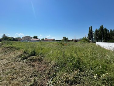 Terrain a batir a vendre Vertaizon 63910 Puy-de-Dôme 875 m2  72000 euros