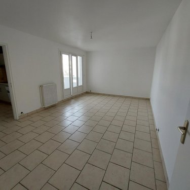 Location maison Reims 51100 Marne 73 m2 3 pièces 850 euros