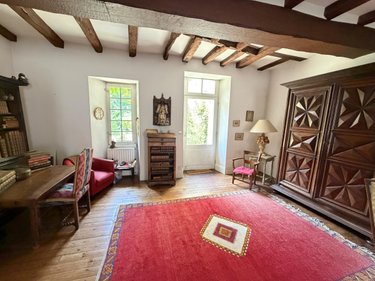 Maison a vendre Cholet 49300 Maine-et-Loire 258 m2 9 pièces 375600 euros