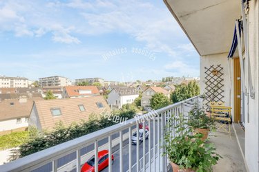 Appartement a vendre Le Chesnay-Rocquencourt 78150 Yvelines 67 m2 3 pièces 320000 euros