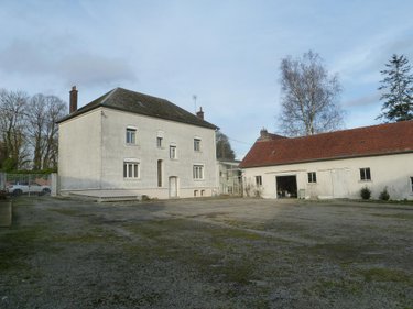 Maison a vendre Fins 80360 Somme 244 m2 8 pièces 187200 euros