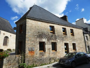 Immeuble a vendre Guémené-sur-Scorff 56160 Morbihan 70 m2  105750 euros