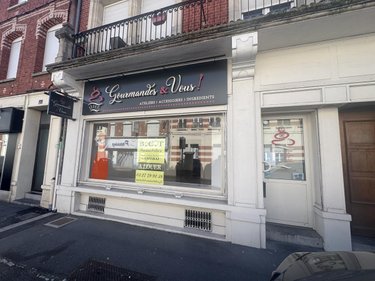 Location fonds et murs commerciaux Cambrai 59400 Nord 70 m2  1100 euros