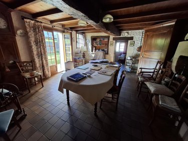 Maison a vendre Saintes 17100 Charente-Maritime 90 m2 3 pièces 157380 euros