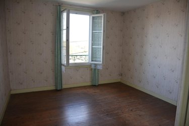 Maison a vendre Château-Gontier-sur-Mayenne 53200 Mayenne 86 m2 7 pièces 147000 euros