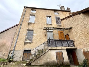 Immeuble a vendre Saint-Gilles 71510 Saône-et-Loire 285 m2  236000 euros