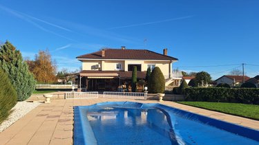 Maison a vendre Bâgé Dommartin 01380 Ain 206 m2 6 pièces 289000 euros