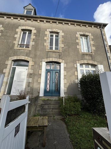 Maison a vendre Lesneven 29260 Finistère 118 m2 6 pièces 156700 euros