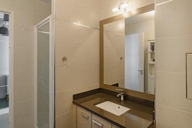 Appartement a vendre Paris 18e arrondissement 75018 Paris 37 m2 1 pièce 357000 euros