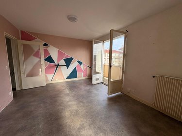 Appartement a vendre Chelles 77500 Seine-et-Marne 65 m2 3 pièces 139000 euros
