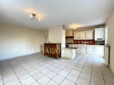 Appartement a vendre Ambérieu-en-Bugey 01500 Ain 74 m2 3 pièces 215000 euros