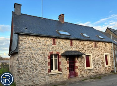 Maison a vendre La Baconnière 53240 Mayenne 135 m2  131000 euros