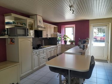 Maison a vendre La-Bazouge-de-Chemeré 53170 Mayenne 138 m2 8 pièces 197775 euros