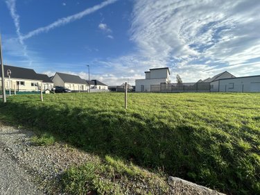 Terrain a batir a vendre Yffiniac 22120 Côtes-d'Armor 466 m2  63600 euros