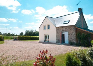 Location maison La Chapelle-Rainsouin 53150 Mayenne 191 m2 8 pièces 740 euros