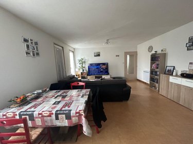 Location appartement Saint-Cyr-sur-Menthon 01380 Ain 63 m2 3 pièces 600 euros
