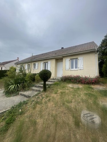 Location maison Saisseval 80540 Somme 108 m2 6 pièces 1000 euros
