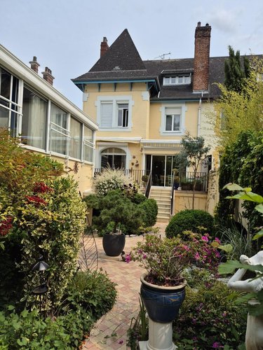 Maison a vendre Arras 62000 Pas-de-Calais 230 m2 7 pièces 530400 euros