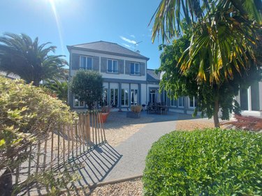 Maison a vendre Belz 56550 Morbihan 237 m2 15 pièces 882040 euros