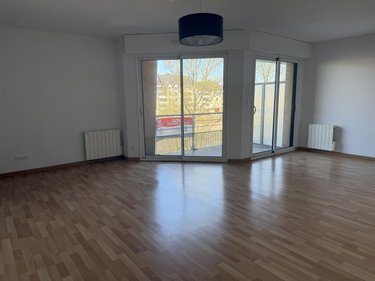 Location appartement Laval 53000 Mayenne 54 m2 2 pièces 665 euros