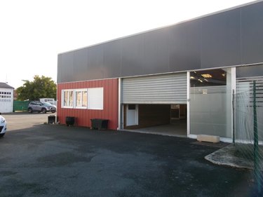 Location fonds et murs commerciaux Annezin 62232 Pas-de-Calais 235 m2  1290 euros