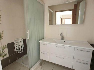 Location appartement Bourg-Saint-Andéol 07700 Ardèche 64 m2 3 pièces 625 euros