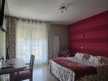 Maison a vendre Coudray 53200 Mayenne 455 m2  641600 euros