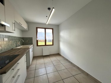 Location maison Muizon 51140 Marne 87 m2 5 pièces 1100 euros