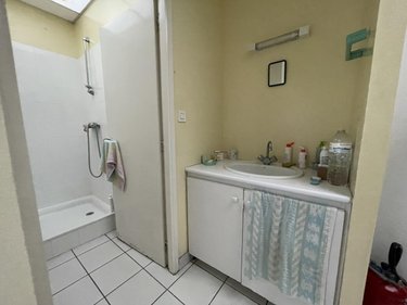 Fonds et murs commerciaux a vendre Locminé 56500 Morbihan 290 m2  230080 euros