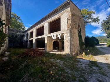 Immeuble a vendre Vinsobres 26110 Drôme 1000 m2  650000 euros