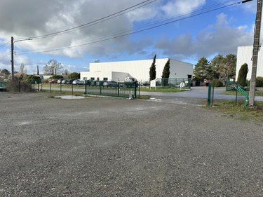 Fonds et murs commerciaux a vendre Erdre-en-Anjou 49220 Maine-et-Loire 340 m2  238900 euros