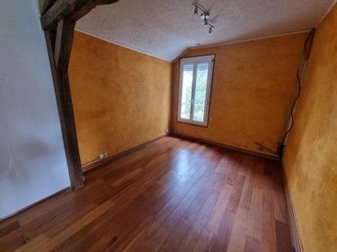 Immeuble a vendre Amilly 45200 Loiret 251 m2  159000 euros