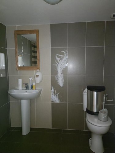 Location fonds et murs commerciaux Plémet 22210 Côtes-d'Armor 165 m2  1100 euros