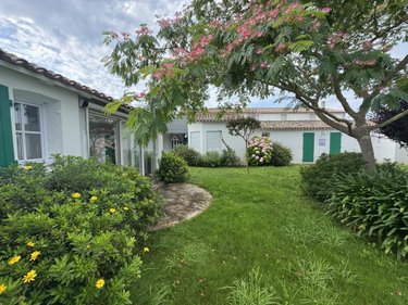 Maison a vendre Le Bois-Plage-en-Ré 17580 Charente-Maritime 192 m2 8 pièces 1764600 euros