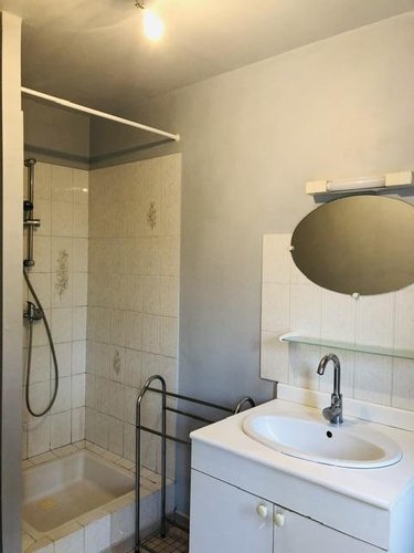 Immeuble a vendre Sceaux-d'Anjou 49330 Maine-et-Loire 198 m2  342960 euros