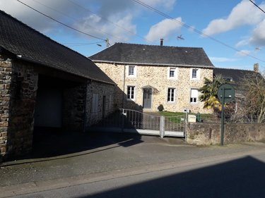 Location maison Le Genest-Saint-Isle 53940 Mayenne 113 m2 5 pièces 750 euros