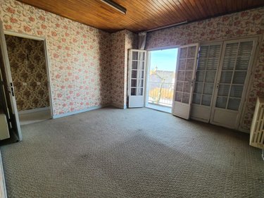 Maison a vendre Pierrelatte 26700 Drôme 323 m2  365750 euros