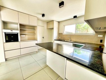 Maison a vendre Angers 49000 Maine-et-Loire 135 m2 5 pièces 498000 euros